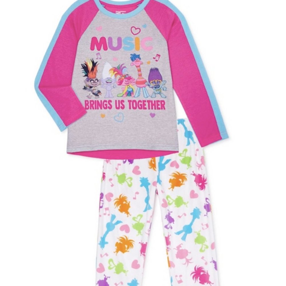 NWT trolls rainbow pajamas 6 6x birthdays holidays